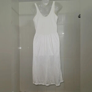 Vintage  Warners White Slip